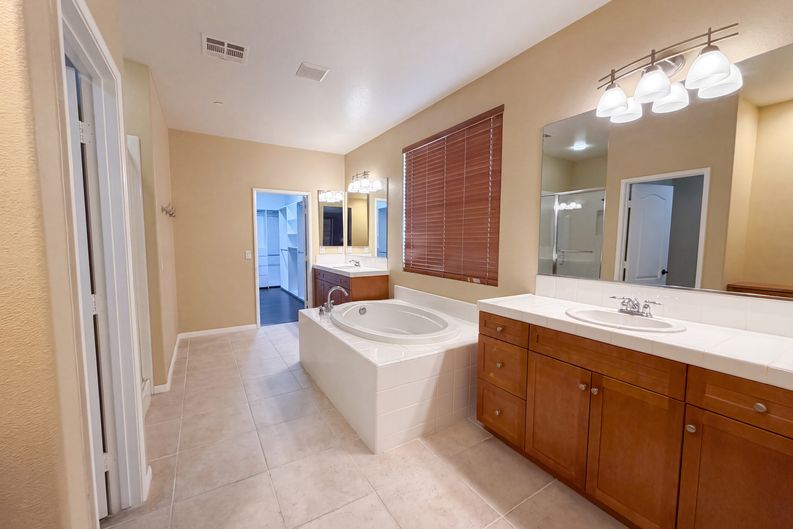 Photo 29 of 39 of 2954 Rangpur Ct, Escondido, CA