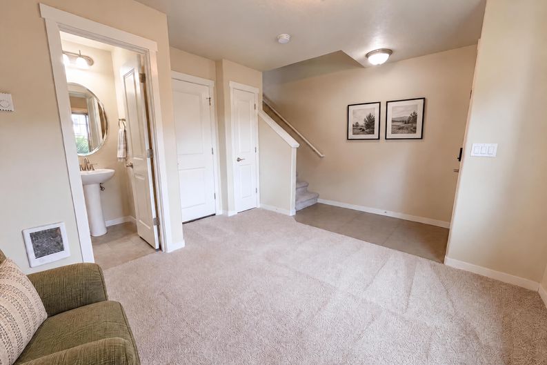 Photo 15 of 21 of 28428 SW Villebois Dr N, Wilsonville, OR
