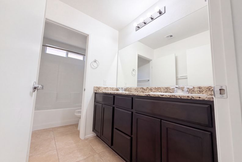 Photo 94 of 105 of 4036 White Opal St, Las Vegas, NV