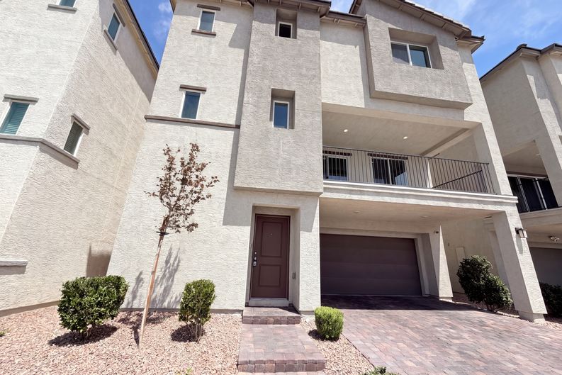 Photo 38 of 41 of 6875 Crimson Shadow St, North Las Vegas, NV
