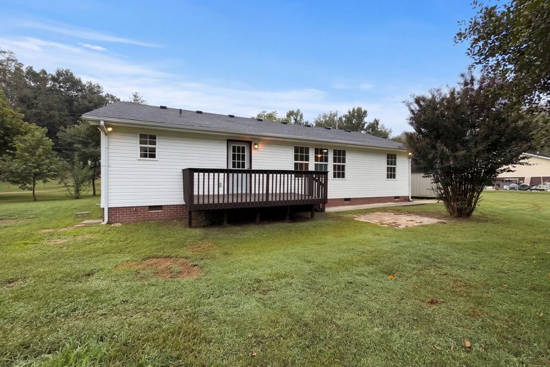 Photo 5 of 18 of 1023 Kaity Brooke Dr, Portland, TN