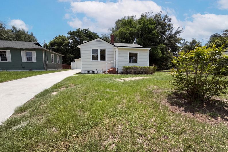 Photo 17 of 18 of 7329 Wilder Ave, Jacksonville, FL
