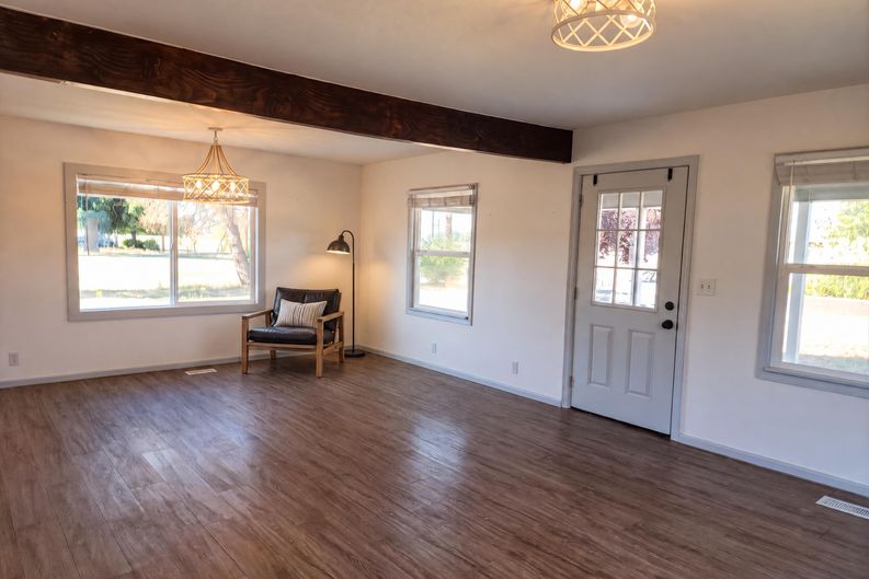 Photo 3 of 22 of 93291 Prairie Rd, Junction City, OR