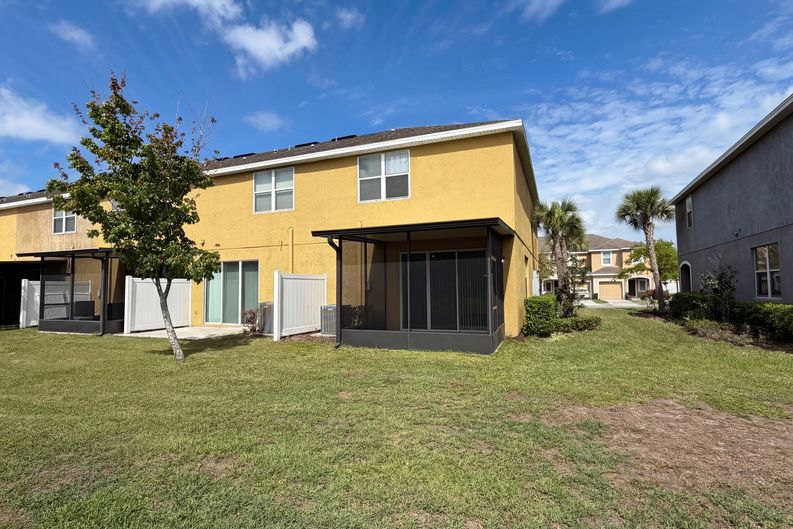 Photo 26 of 29 of 7070 Woodchase Glen Dr, Riverview, FL