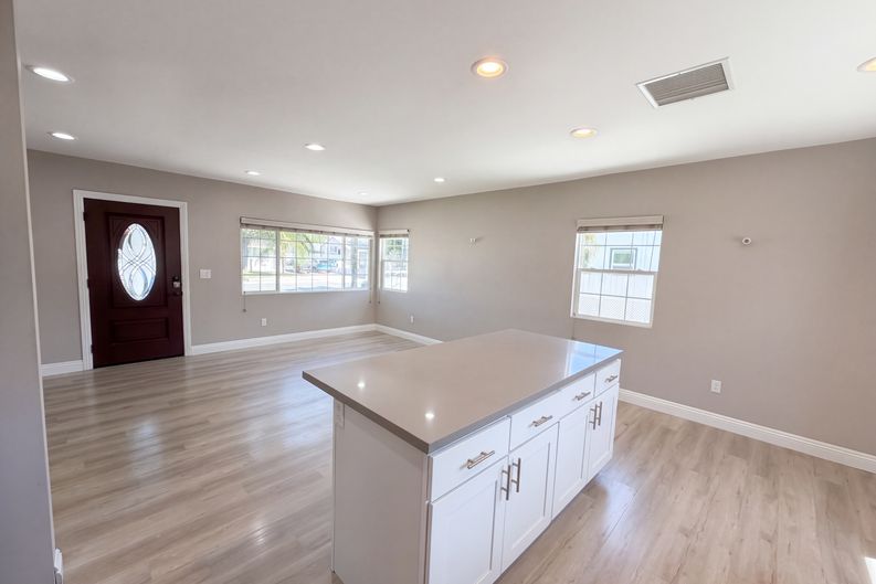 Photo 8 of 44 of 1844 Fleming St, Pomona, CA