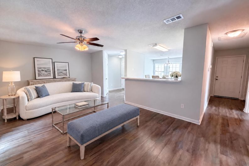 Photo 13 of 17 of 1708 Ashwood Cir, Middleburg, FL