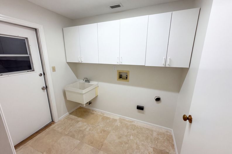 Photo 16 of 20 of 3339 Paisley Cir, Orlando, FL