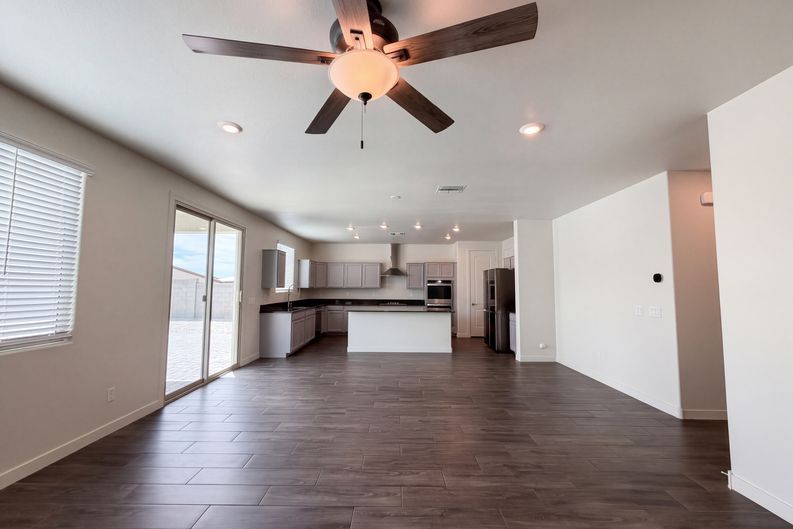 Photo 3 of 37 of 15 N 199th Ave, Buckeye, AZ