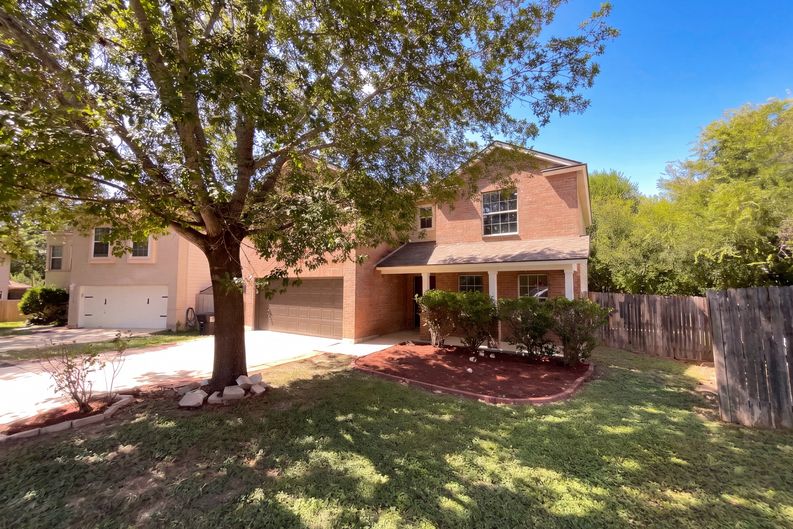 Photo 21 of 24 of 10155 Cedarcliff, San Antonio, TX