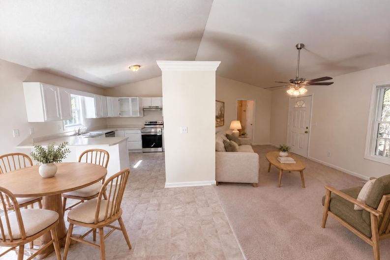 Photo 13 of 31 of 8507 Deer Path Ct, Stokesdale, NC
