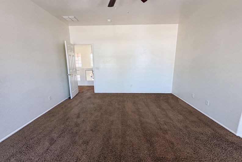 Photo 15 of 36 of 17268 W Elaine Dr, Goodyear, AZ