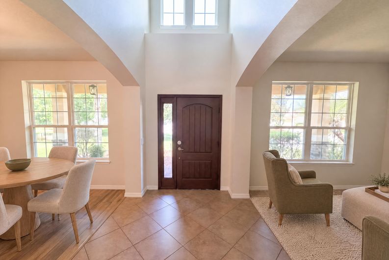 Photo 7 of 46 of 280 Chandler Cir, Oviedo, FL