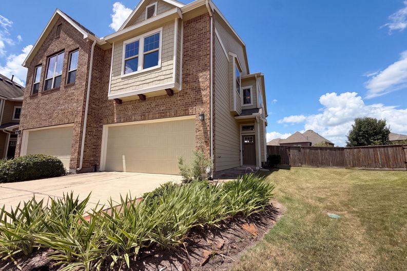 Photo 16 of 19 of 12147 San Luca St, Richmond, TX