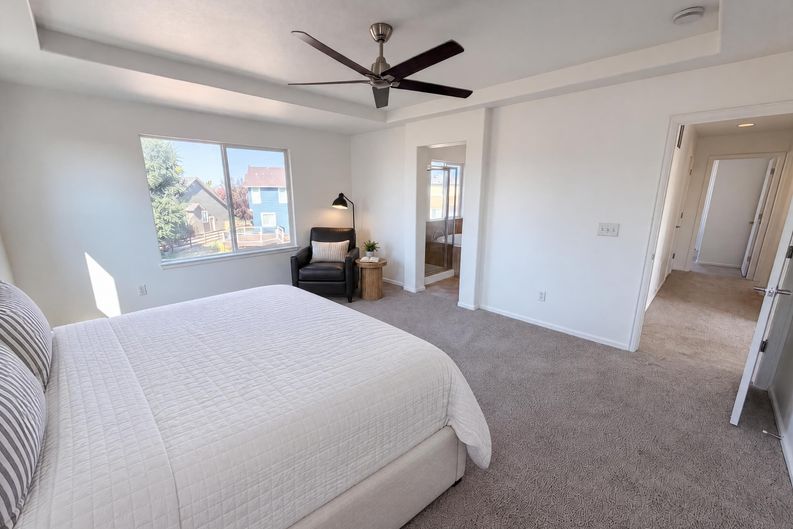 Photo 15 of 31 of 10253 Uravan St, Commerce City, CO