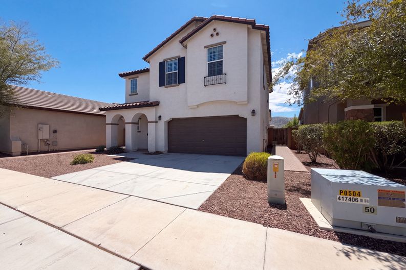 Photo 26 of 30 of 841 E Gary Ln, Phoenix, AZ