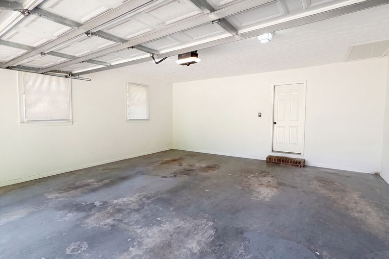Photo 17 of 22 of 213 Carl Parker Rd, Hampton, GA
