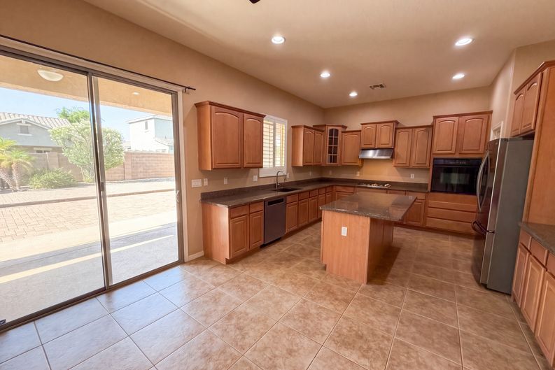Photo 9 of 33 of 3080 E Powell Way, Gilbert, AZ