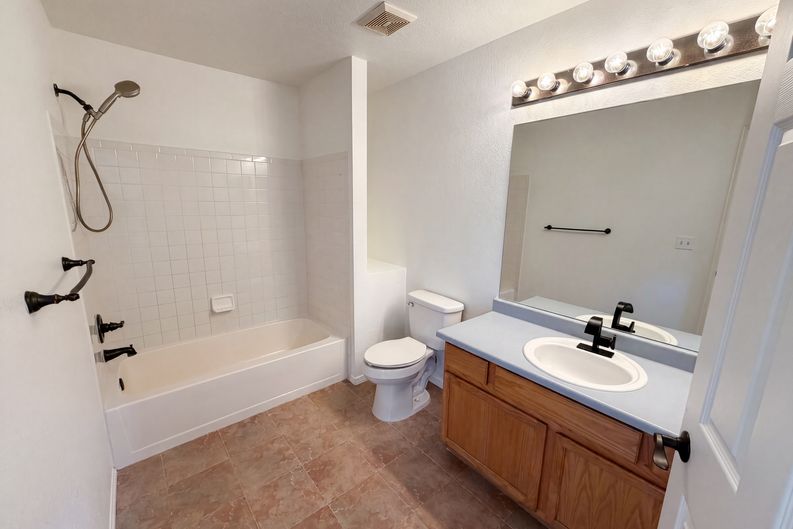 Photo 15 of 29 of 7190 Pine Hills Way, Littleton, CO