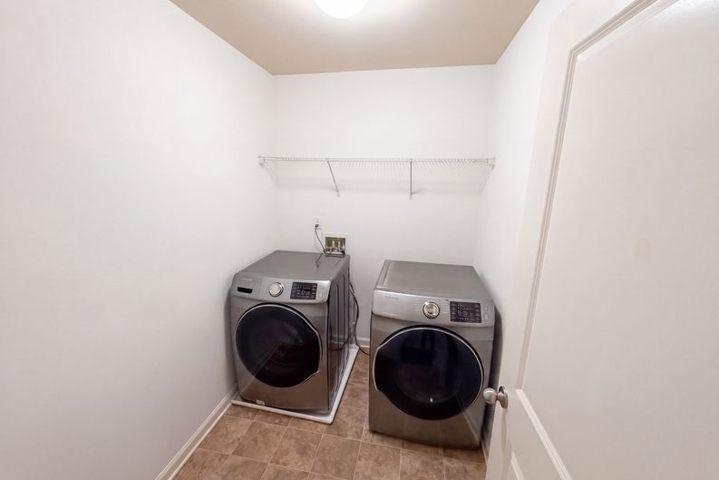 Photo 15 of 21 of 106 Southwind Cir, Newnan, GA