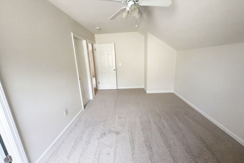 Photo 11 of 17 of 2855 Mossy Meadow Dr, High Point, NC