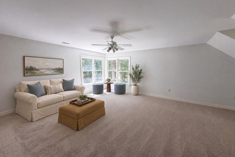 Photo 17 of 29 of 5806 Fox Briar Way, Midlothian, VA