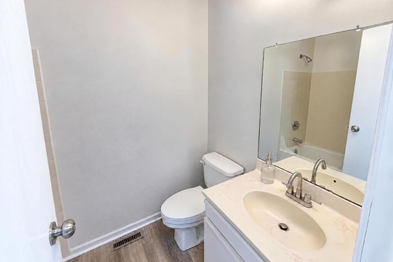 Photo 14 of 26 of 5640 Boulder Crest St, Columbus, OH