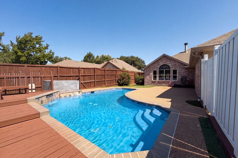 Photo 24 of 25 of 713 Lake Bluff Dr, Flower Mound, TX