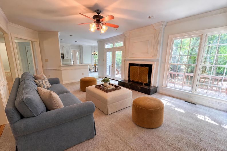 Photo 11 of 29 of 5806 Fox Briar Way, Midlothian, VA