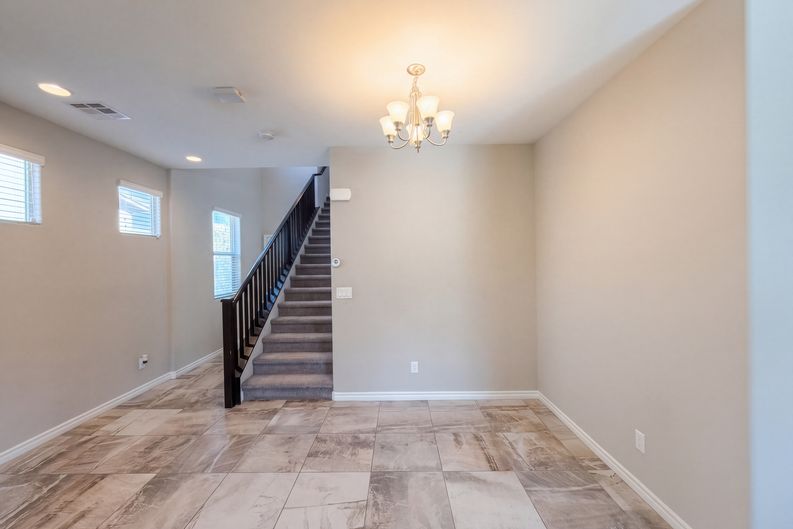 Photo 10 of 35 of 12243 Loggeta Way, Las Vegas, NV
