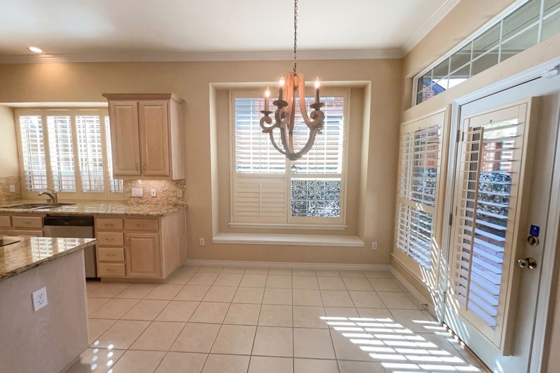 Photo 22 of 26 of 2741 Barrington Dr, Plano, TX