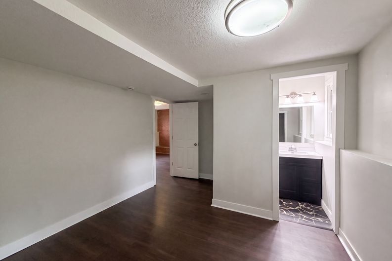 Photo 13 of 21 of 2909 Sagebrush Dr, Lawrence, KS