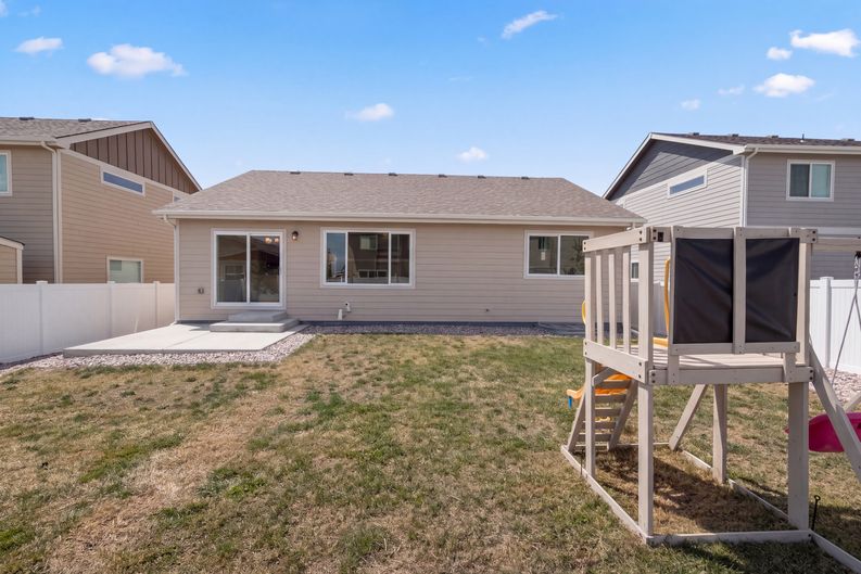 Photo 38 of 44 of 1704 102nd Ave, Greeley, CO