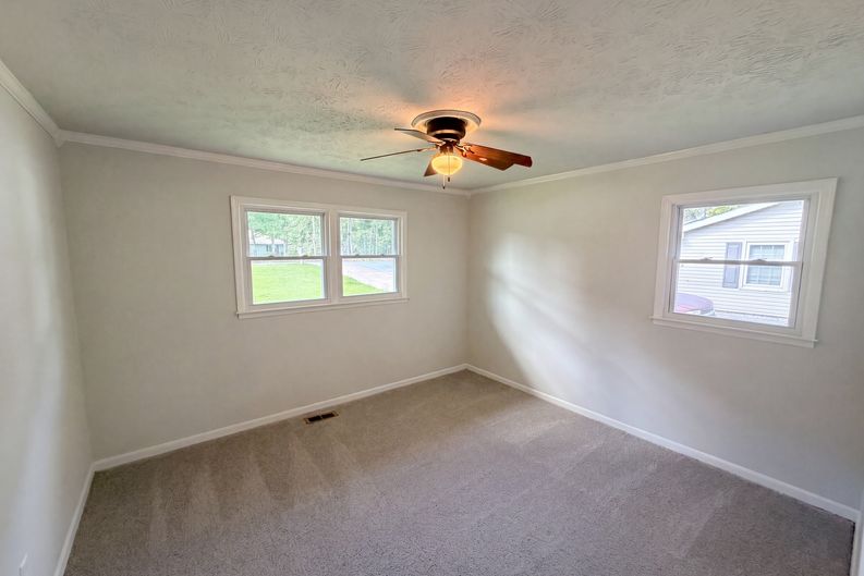 Photo 9 of 18 of 5795 Stewart Mill Rd, Douglasville, GA