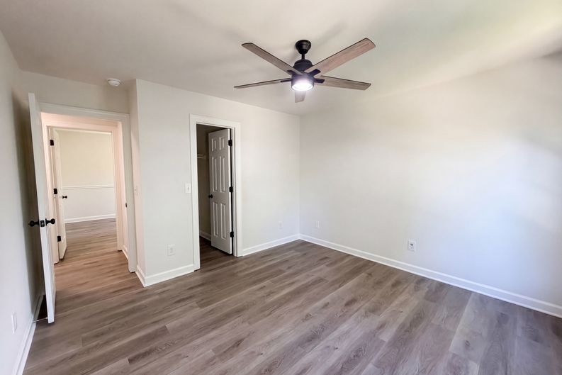 Photo 23 of 49 of 12209 Willingdon Rd, Huntersville, NC