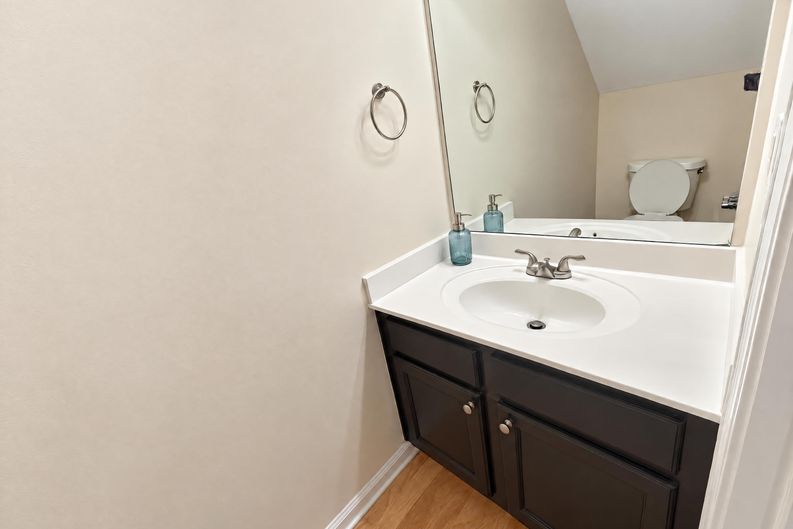 Photo 8 of 23 of 13249 Marrywood Ct, Alpharetta, GA