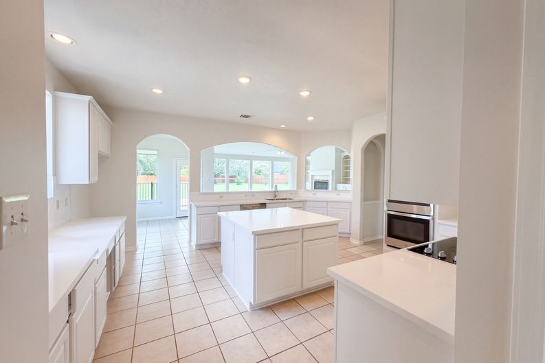 Photo 10 of 45 of 1702 Corona Del Mar Dr, Missouri City, TX