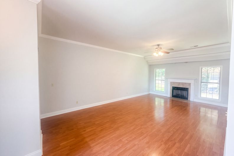 Photo 3 of 21 of 5464 Virginia Way, Bessemer, AL