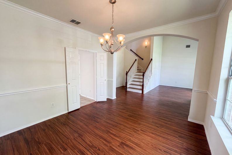 Photo 8 of 22 of 1202 McCormick St, Garland, TX
