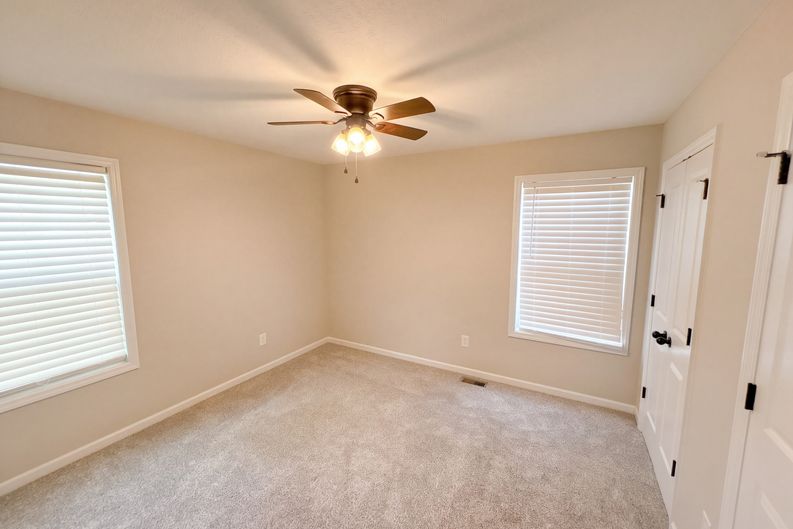 Photo 18 of 34 of 2704 Brent Cir, Cornersville, TN