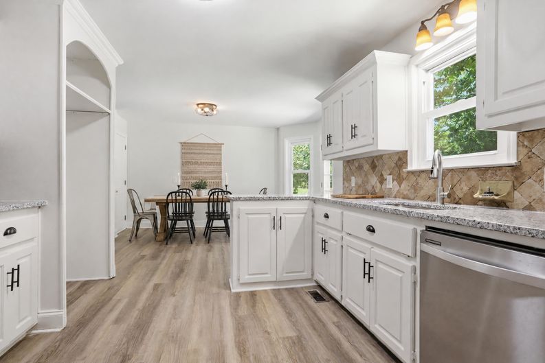 Photo 13 of 42 of 249 Serenoa Dr, Canton, GA