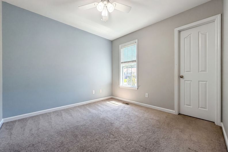 Photo 10 of 17 of 161 Patterdale Pl, Benson, NC