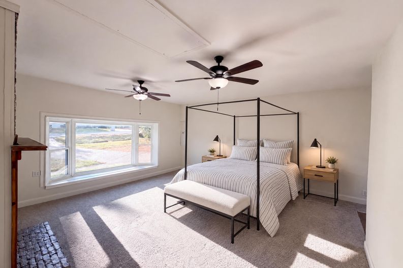 Photo 9 of 22 of 4921 Yorktown Rd, Nashville, TN