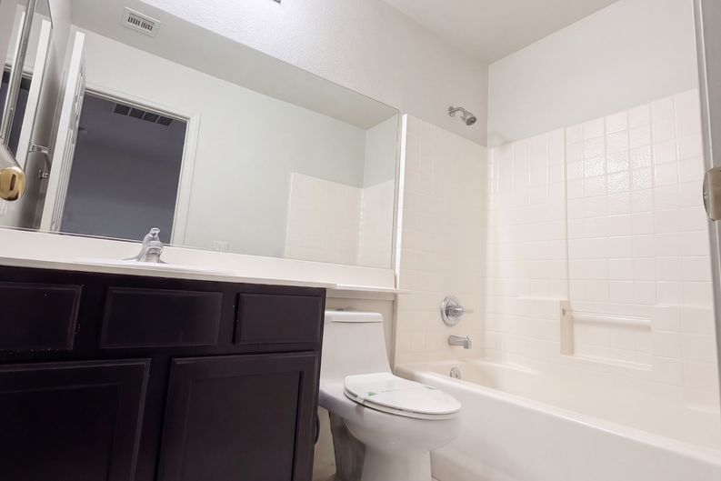 Photo 18 of 27 of 7878 Mohican Canyon St, Las Vegas, NV