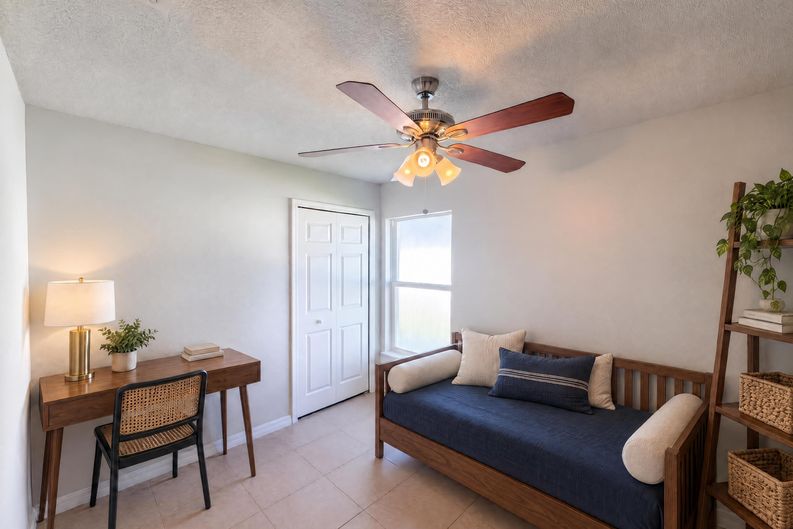 Photo 12 of 16 of 23 Peterlee Ct, Kissimmee, FL