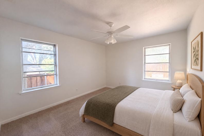 Photo 7 of 23 of 808 Griffin St, McKinney, TX