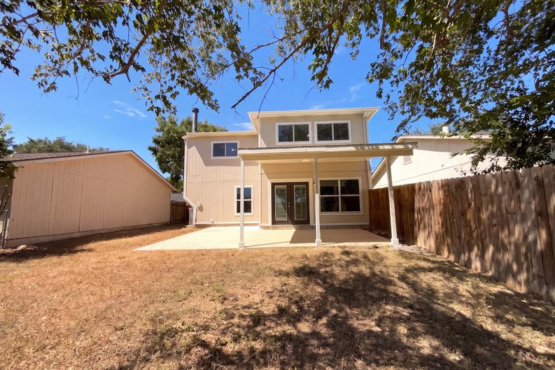 Photo 21 of 23 of 9646 Ivy Plain Dr, San Antonio, TX