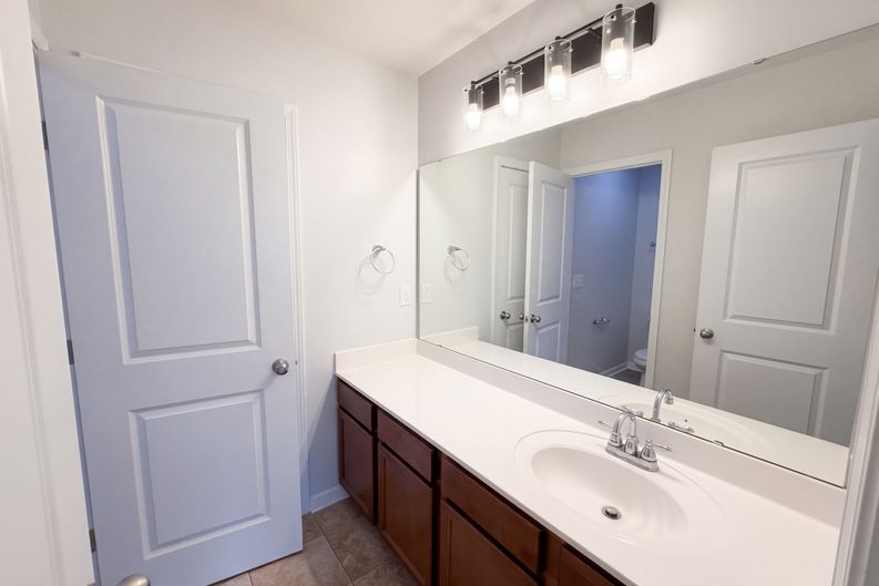 Photo 15 of 24 of 301 Freeland Way, Moncks Corner, SC