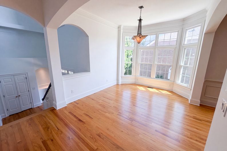 Photo 11 of 41 of 3725 Wescott Way, Sandy Springs, GA