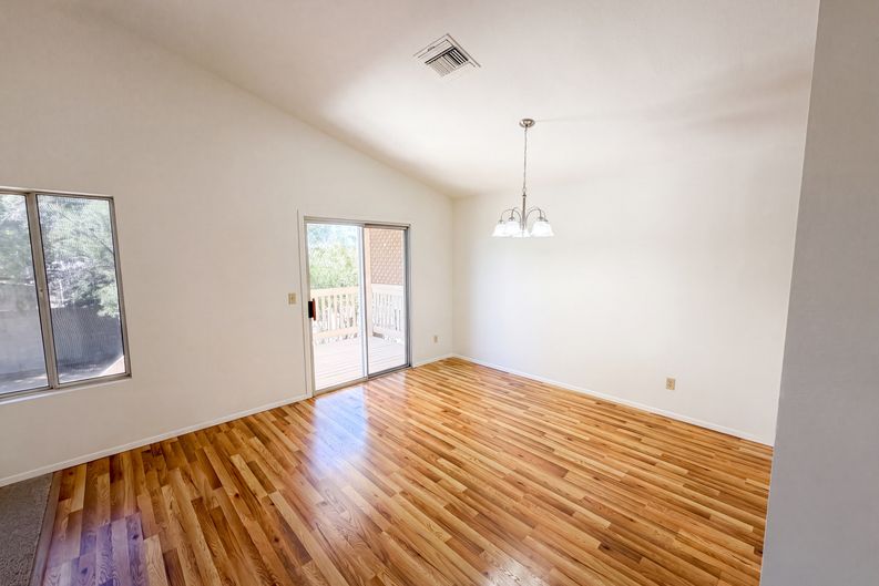 Photo 7 of 20 of 1497 W Argyle Ave, Tucson, AZ