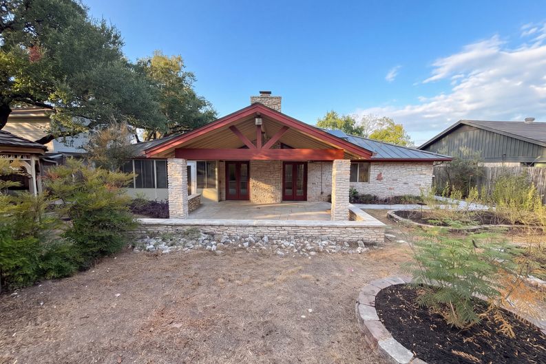 Photo 5 of 33 of 12309 Indian Mound Dr, Austin, TX